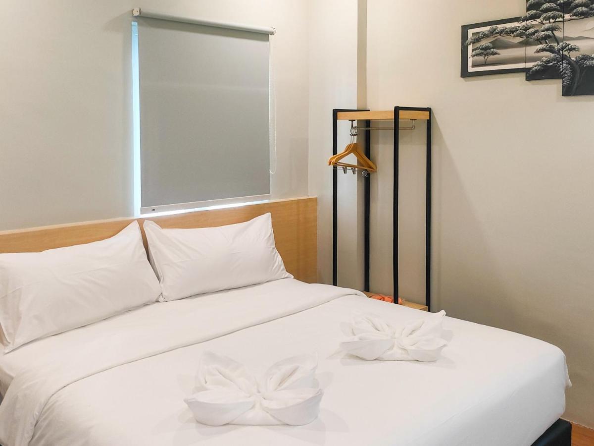Travel Biz Hotel Medan Mitra Reddoorz Екстер'єр фото